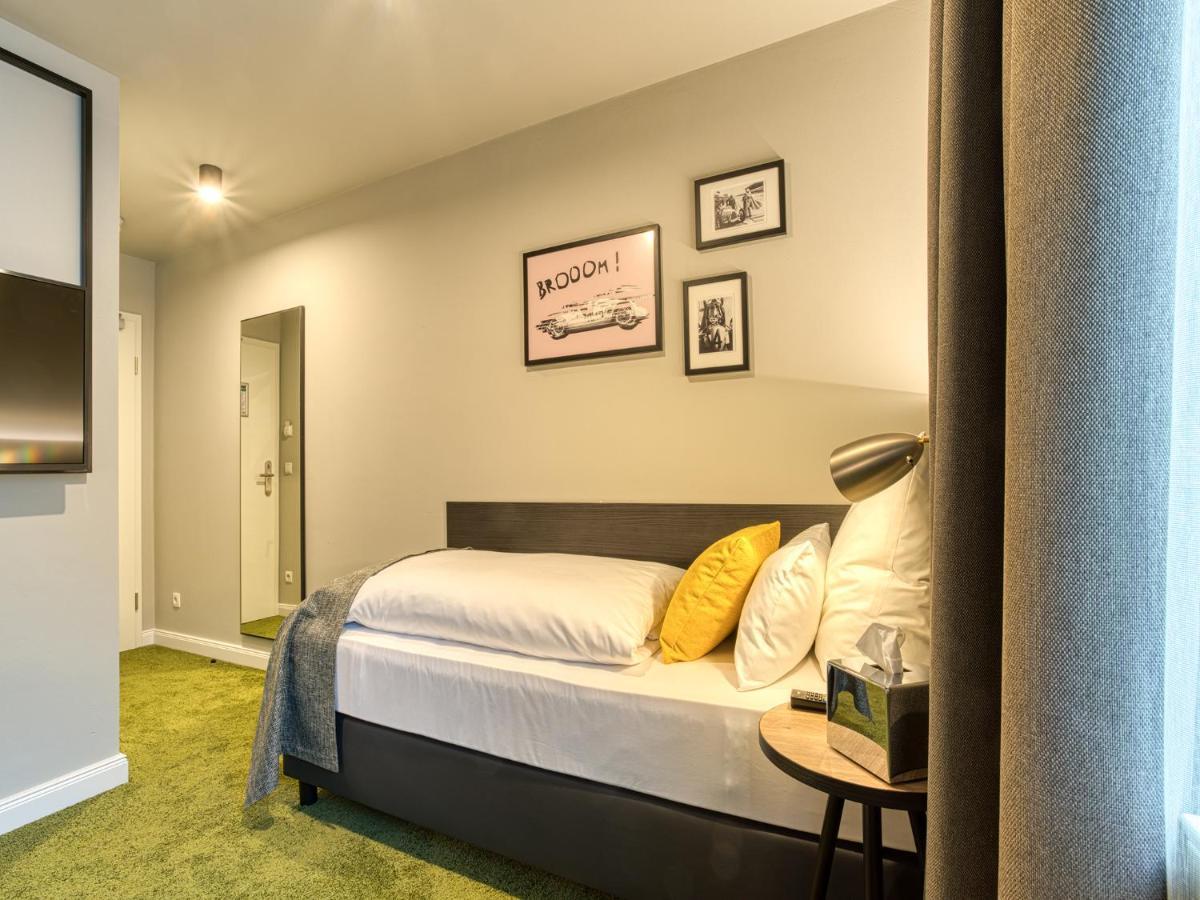 Vienna House Easy By Wyndham Ingolstadt Bagian luar foto